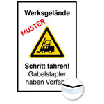 Individuell gefertigtes Hinweisschild PVC-Hartschaumplatte 3,0 mm weiß, Ecken spitz, ohne Bohrung