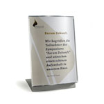 OCEAN Tischaufsteller A4 schneller und einfacher Wechsel der Beschriftungseinlagen durch Aufklappen