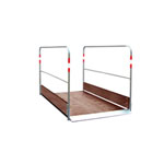 Grabenbrücke aus Holz