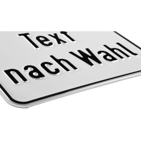 Individuell gefertigtes Aluminiumschild erhaben geprgt mit Text nach Wahl, max. 2 Zeilen mit jeweils 12 Zeichen