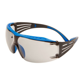3M Schutzbrille SecureFit 400X die Dunklungsstufe der Gläser passt sich je nach Lichtverhältnis an