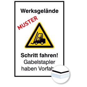 Individuell gefertigtes Hinweisschild PVC - Hartschaumplatte 3, 0 mm wei, Ecken spitz, ohne Bohrung