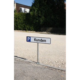 Aufstellpfosten aus verzinktem Stahl für Parkplatzschilder 52,0 x 11,0 cm