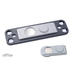 Kunststoff-Namensschild 75x27 Mm – Selbstbeschriftbar, Mit Nadel & Magnet, Mehrfarbig