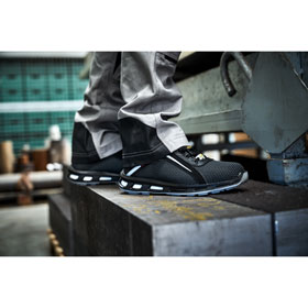 Lupos Sicherheitsschuhe ENTICS S3 SRC ESD Halbschuhe mit einzigartiger Dämpfung dank Infinergy-Technologie