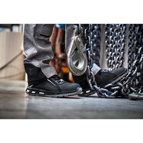 Lupos Sicherheitsschuhe ENTICS S3 SRC ESD Halbschuhe mit einzigartiger Dämpfung dank Infinergy-Technologie