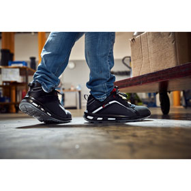 Lupos Sicherheitsschuhe ENTICS S3 SRC ESD Halbschuhe mit einzigartiger Dämpfung dank Infinergy-Technologie