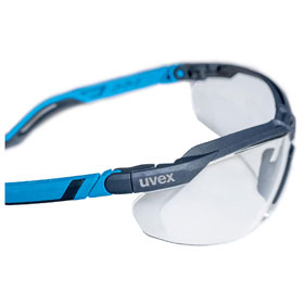 uvex Schutzbrille i-5 durch verstellbare Bügel, optimale Anpassung an viele Gesichtstypen