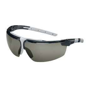 uvex Schutzbrille i - 3 excellence mit verstellbarer Nasenauflage und rutschhemmenden Bügelenden